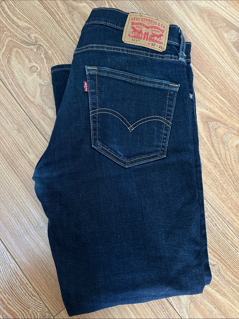 Levi's 511 Dark Slim Jeans